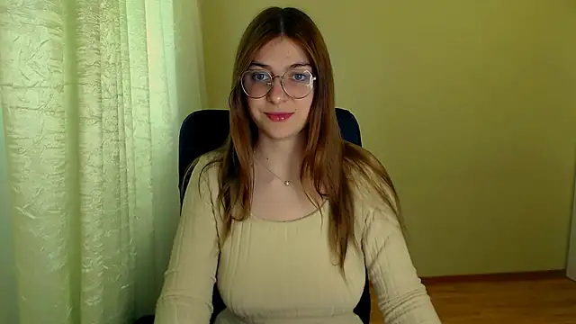 Luna Lush  online show from 10, 6, 2026