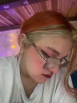 SophiaWeestt99 online show from 24, 10, 2025