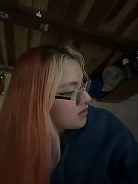 SophiaWeestt99 online show from 13, 5, 2026