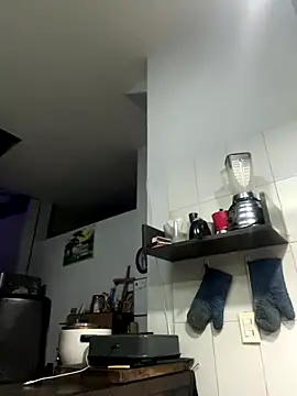 SophiaWeestt99 online show from 27, 9, 2025