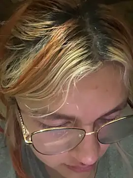 SophiaWeestt99 online show from 11, 9, 2025