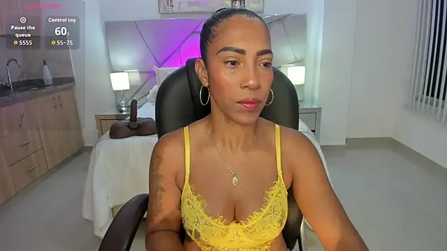 Snapshot of Shantaall_ chatting on 4, 7, 2026 Shantaall online show from 4, 7, 2026