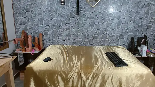 Aynle-toms online show from 6, 11, 2025