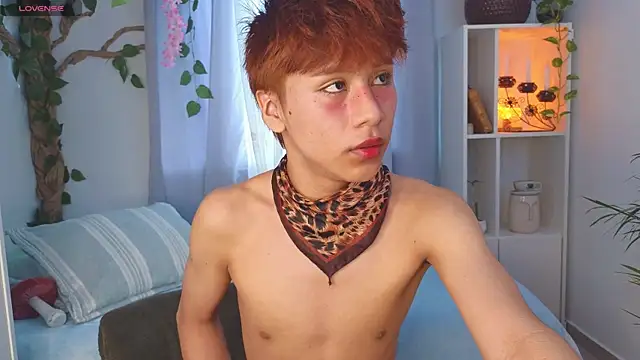 Tommyfoxboy online show from 24, 10, 2025