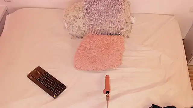 Katta Gil online show from 6, 2, 2026