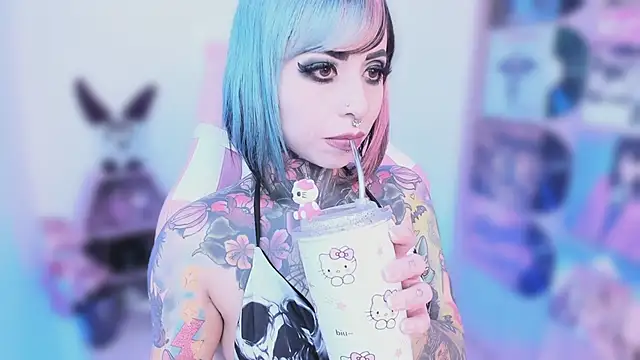 NikkiRamone online show from 29, 10, 2025