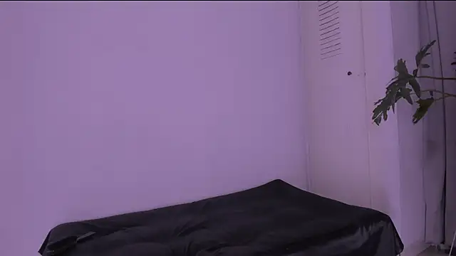 Miiafoxxx online show from 11, 10, 2025