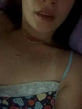 Snapshot of BetinaSoares chatting on 9, 10, 2025 BetinaSoares online show from 9, 10, 2025