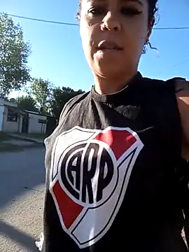 mariposapontiak420 online show from 19, 2, 2025