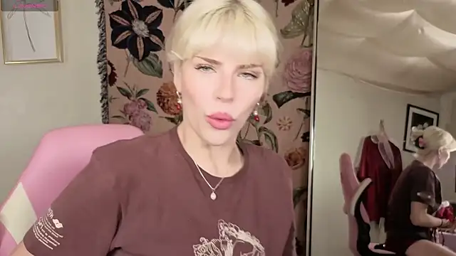 SirenitySirenxx online show from 19, 9, 2025