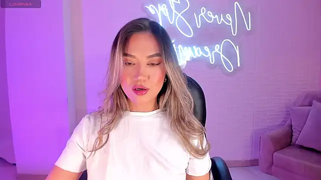 RebeccaHudson online show from 19, 3, 2025