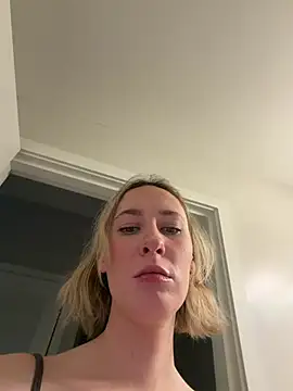 M1ssyk1ssy online show from 3, 7, 2026