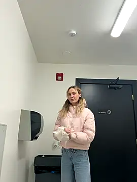 M1ssyk1ssy online show from 1, 12, 2025