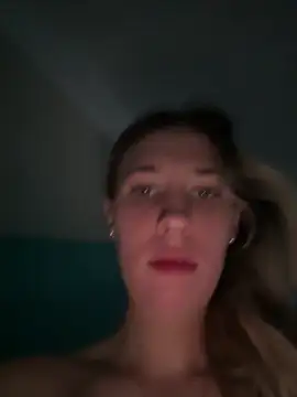 M1ssyk1ssy online show from 5, 1, 2025