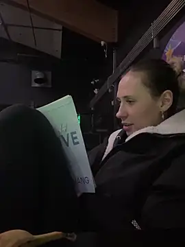 M1ssyk1ssy online show from 5, 2, 2025