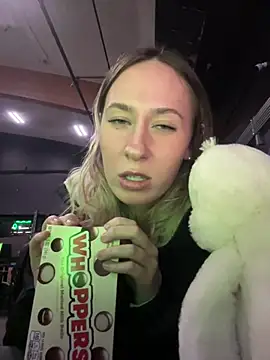 M1ssyk1ssy online show from 12, 1, 2025