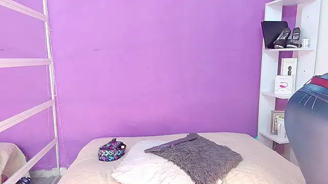 LanaBigTitties online show from 4, 3, 2025