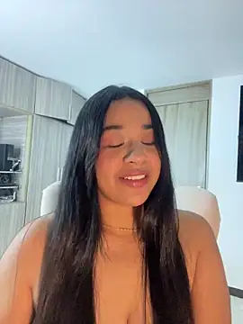 Aitana98  online show from 2, 10, 2025