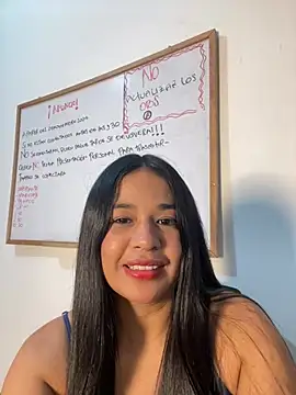 Aitana98  online show from 15, 2, 2025