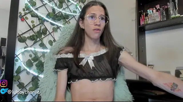 vodkadelulo online show from 27, 2, 2026