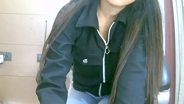 Snapshot of collage_hoty chatting on 16, 11, 2025 collage hoty online show from 16, 11, 2025