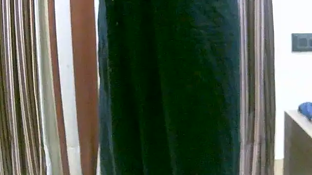 Snapshot of collage_hoty chatting on 2, 11, 2025 collage hoty online show from 2, 11, 2025