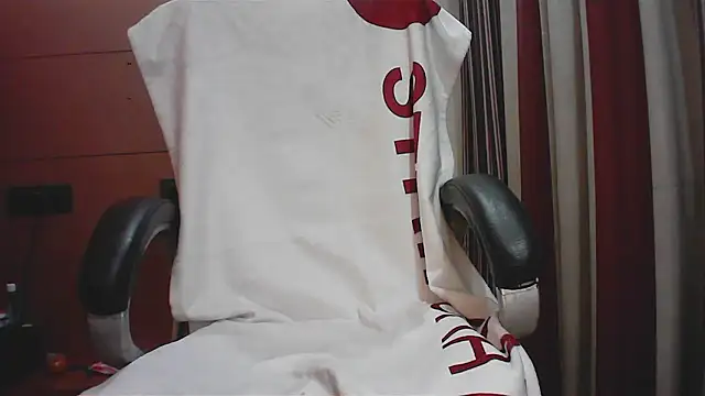 Snapshot of collage_hoty chatting on 8, 1, 2026 collage hoty online show from 8, 1, 2026