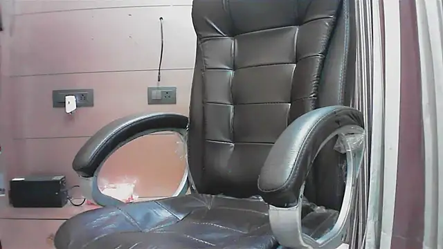 Snapshot of collage_hoty chatting on 29, 9, 2025 collage hoty online show from 29, 9, 2025