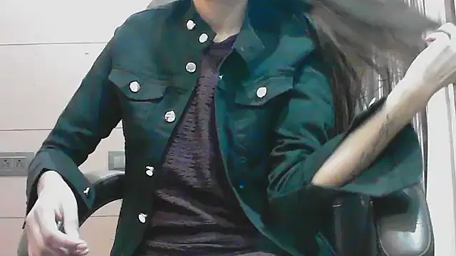 Snapshot of collage_hoty chatting on 7, 11, 2025 collage hoty online show from 7, 11, 2025