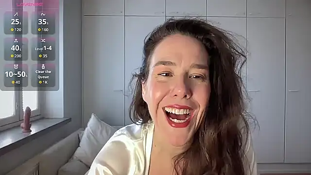 MilkyHoneyLullabies online show from 9, 4, 2026