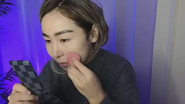 Deiri Delightful online show from 6, 12, 2024