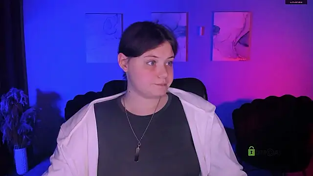 Snapshot of nikole_kitt chatting on 21, 2, 2026 nikole kitt online show from 21, 2, 2026