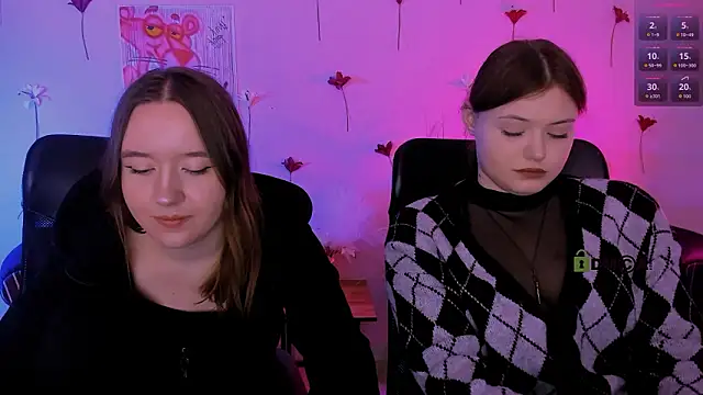 Snapshot of nikole_kitt chatting on 2, 3, 2026 nikole kitt online show from 2, 3, 2026