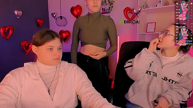 Snapshot of nikole_kitt chatting on 17, 2, 2026 nikole kitt online show from 17, 2, 2026