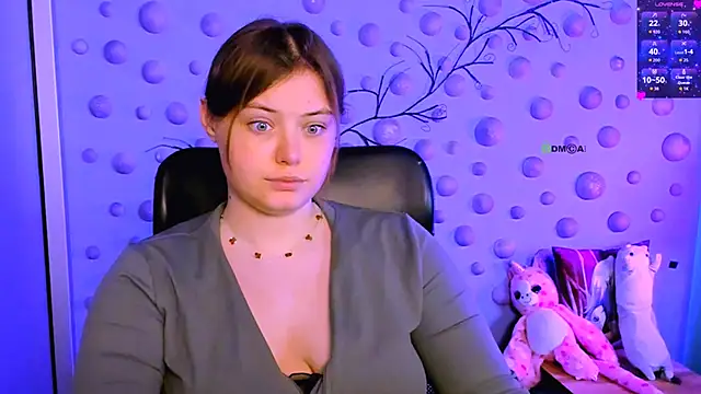 Snapshot of nikole_kitt chatting on 13, 2, 2026 nikole kitt online show from 13, 2, 2026