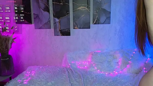 Snapshot of RandiEllett chatting on 2, 3, 2025 RandiEllett online show from 2, 3, 2025