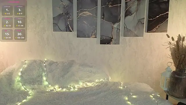 Snapshot of RandiEllett chatting on 10, 2, 2025 RandiEllett online show from 10, 2, 2025