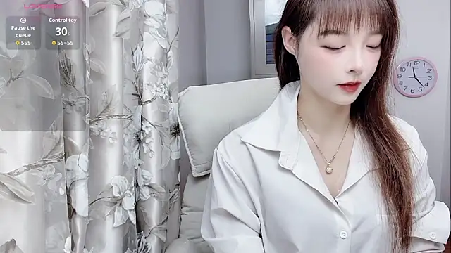 NINIbaby-99 online show from 23, 11, 2025