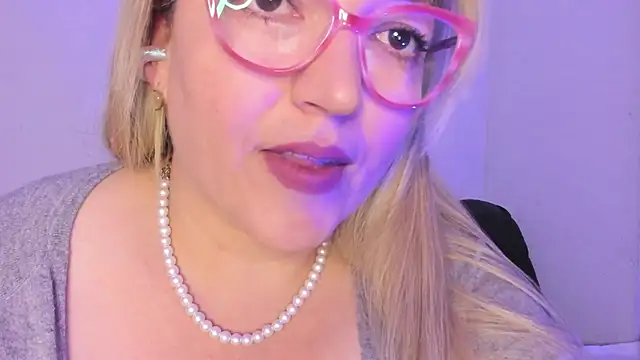 Naty Mature  online show from 1, 11, 2025