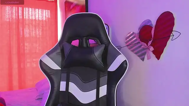 Naty Mature  online show from 18, 3, 2025