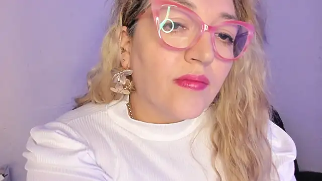 Naty Mature  online show from 17, 12, 2025