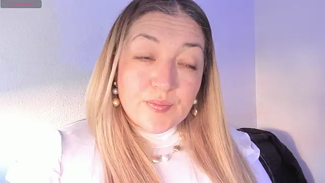 Naty Mature  online show from 20, 5, 2026