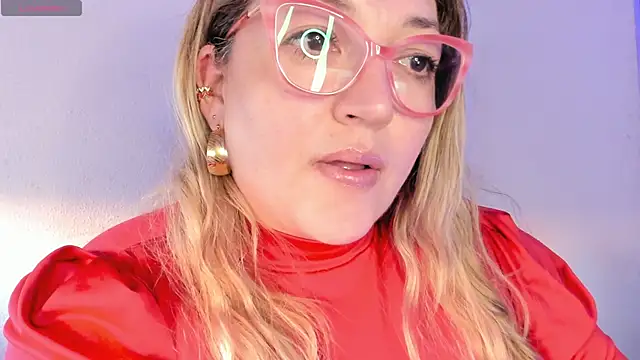 Naty Mature  online show from 15, 4, 2026