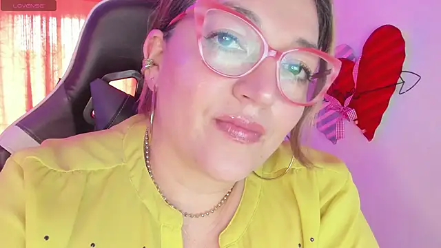 Naty Mature  online show from 20, 3, 2025