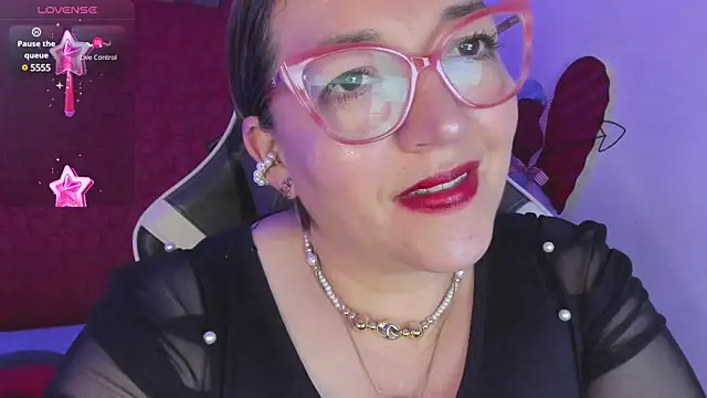 Naty Mature  online show from 17, 3, 2025