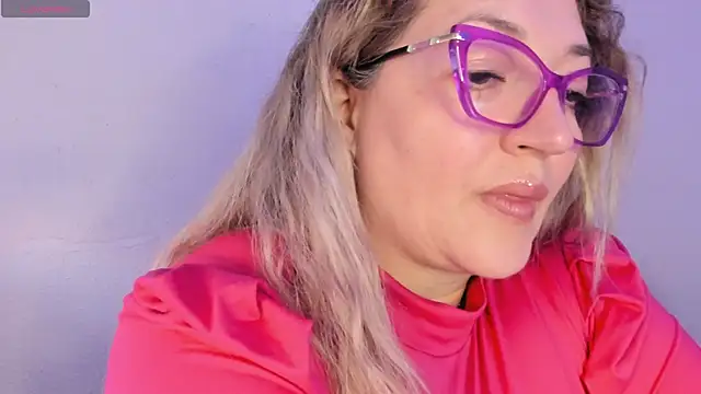Naty Mature  online show from 18, 5, 2026