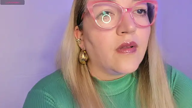 Naty Mature  online show from 10, 4, 2026