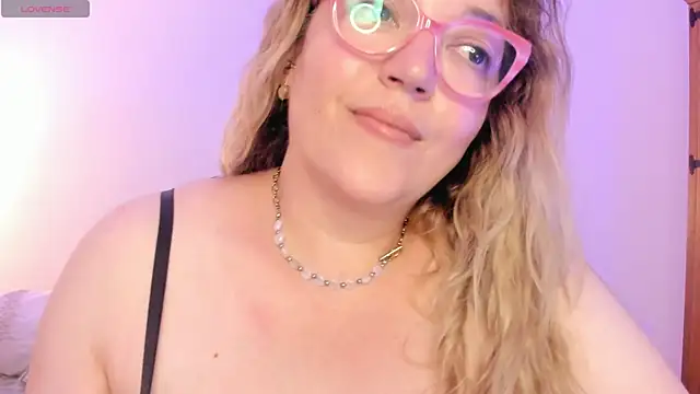 Naty Mature  online show from 6, 7, 2026