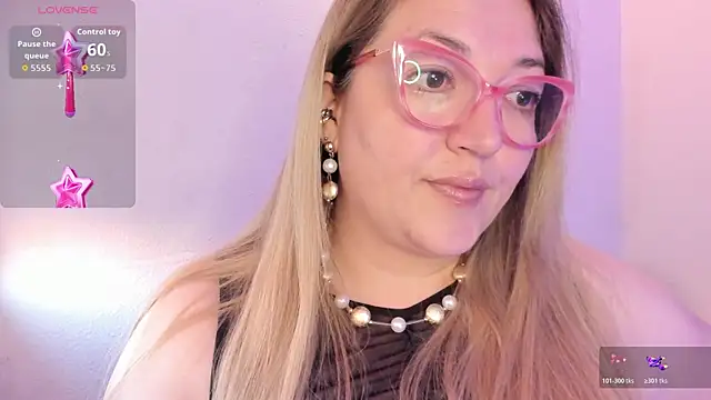 Naty Mature  online show from 3, 4, 2026