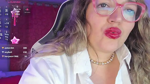 Naty Mature  online show from 15, 3, 2025